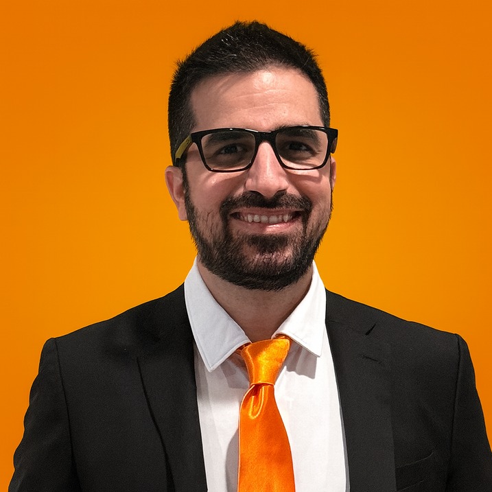 Idan Abada, founder of Valley IT AI, IT and AI consultant in Chatsworth, California